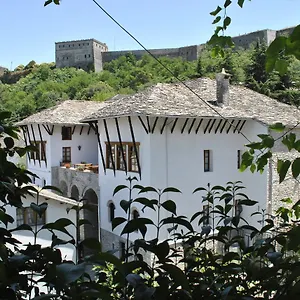 Old Bazaar 1790 Hotel Gjirokastër